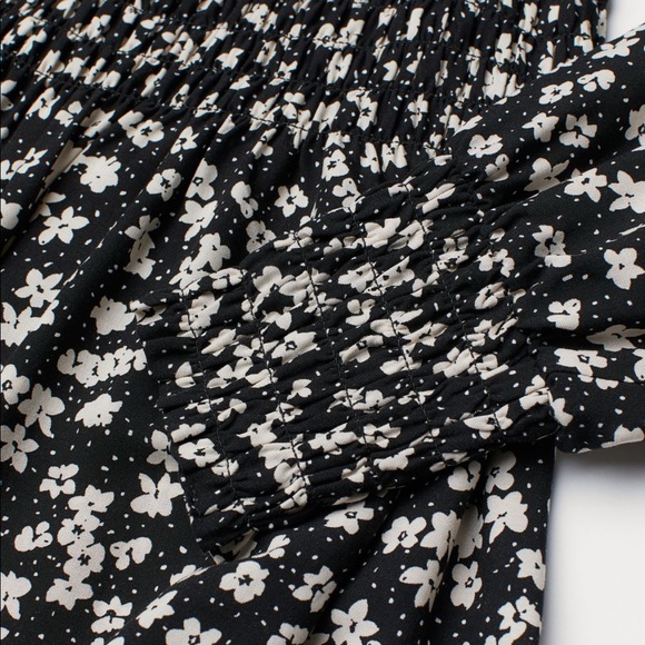 H&M smock-detail dress in black and white floral size L - Picture 3 of 13